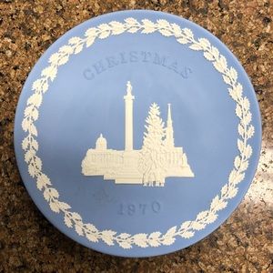 Wedgewood Christmas Collectors plate.